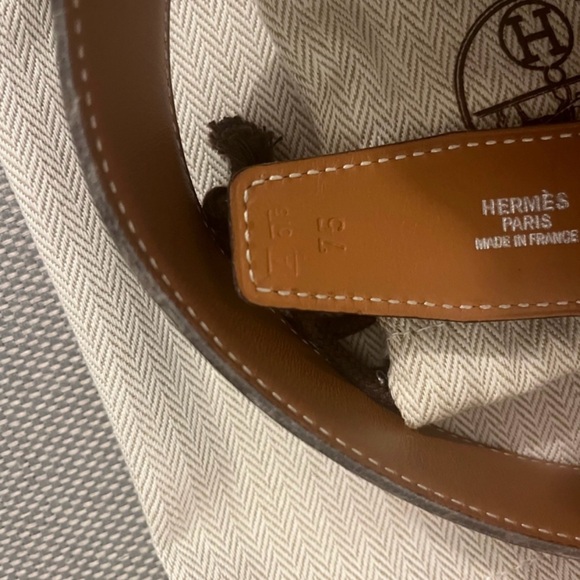 Hermes Belt w/box & dust bags - Picture 1 of 4